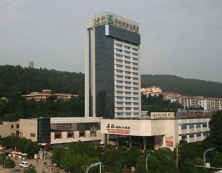 Stone Forest International Hotel Qujing Eksteriør billede